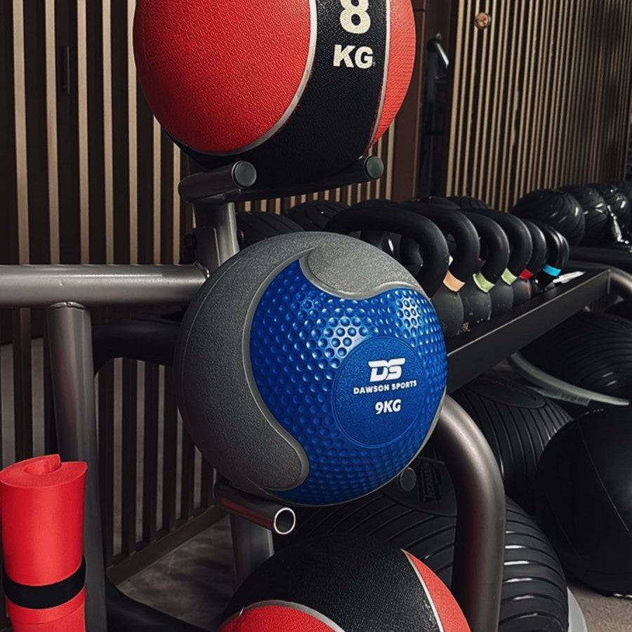 Medicine Ball (7-10 KG)