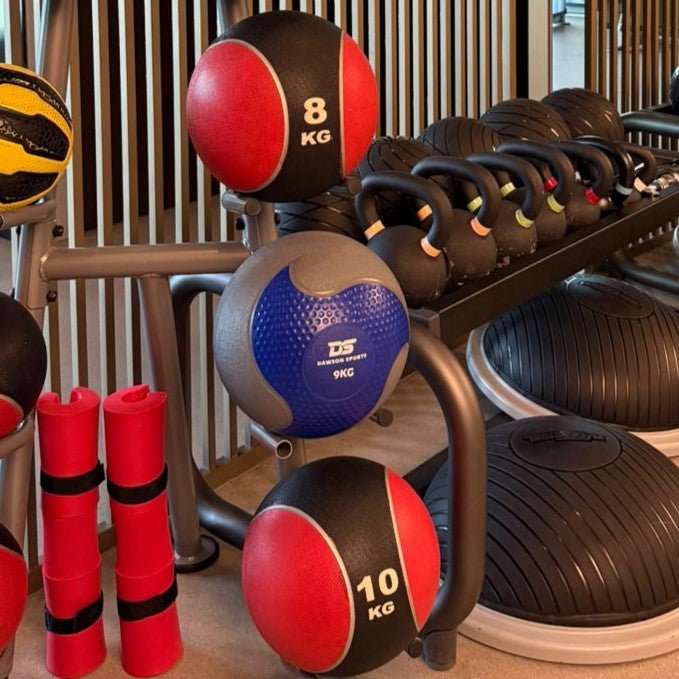 Medicine Ball (7 - 10 KG) - Fitness - Dawson Sports