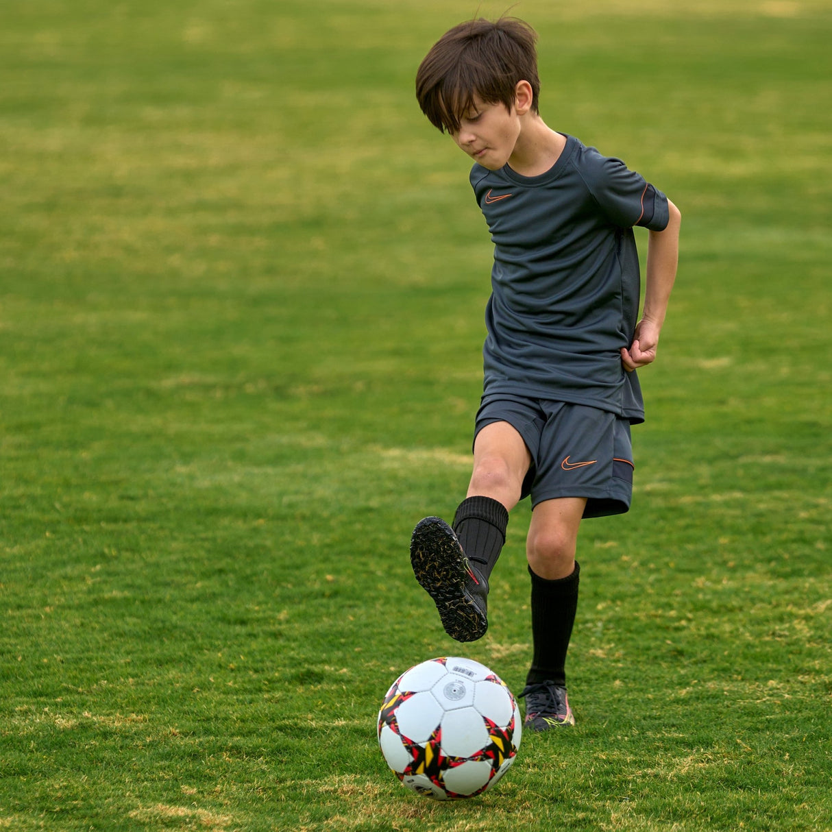 International Football (3 sizes available) - Footballs - Dawson Sports