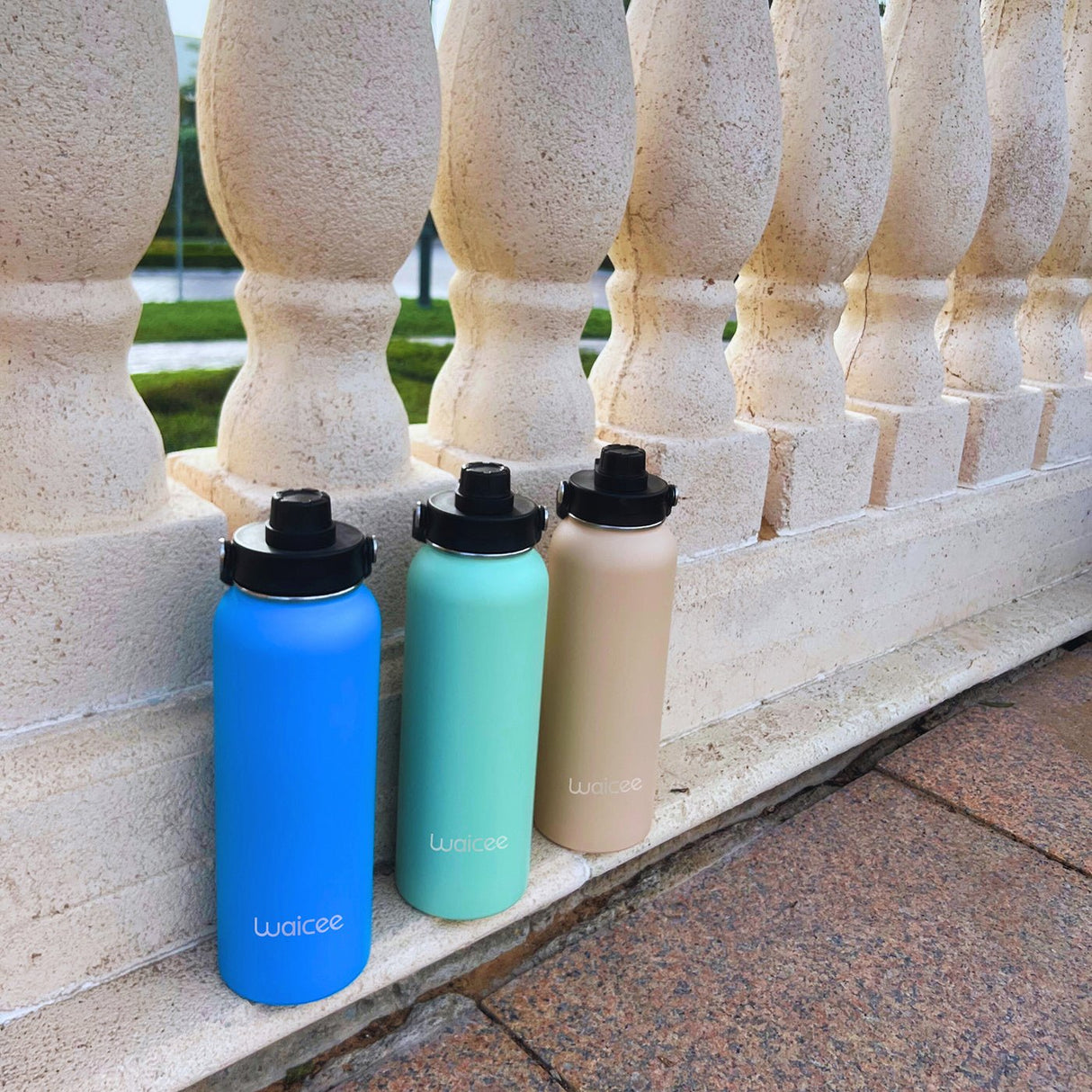 Mint Gelato Reusable Bottle – 32oz / 950ml - Water Bottles - Dawson Sports