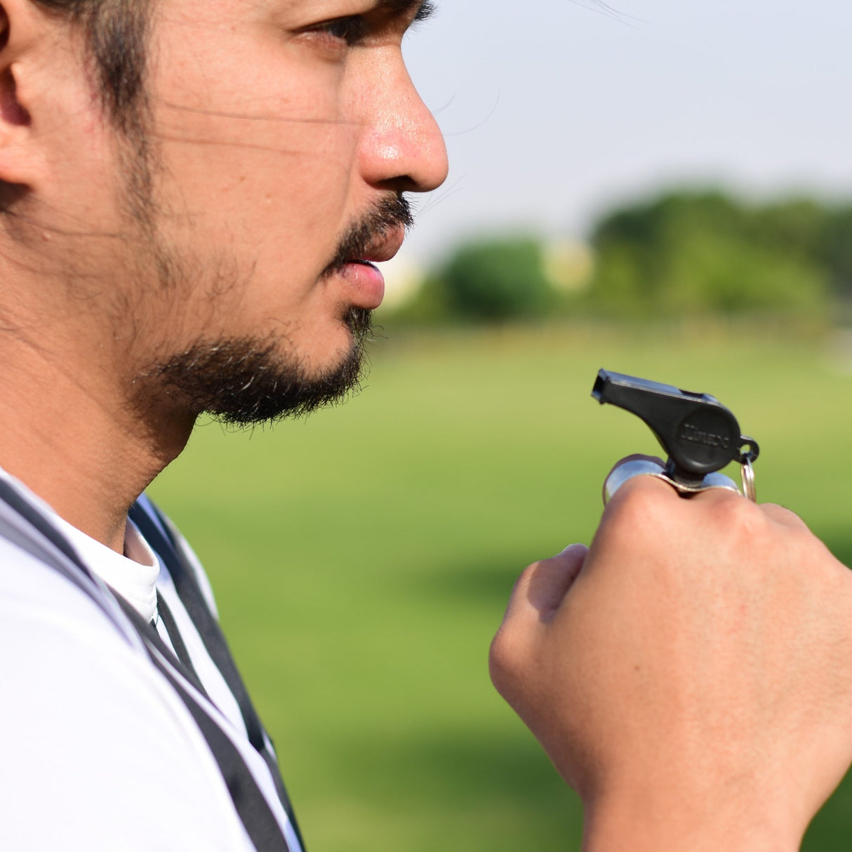 Handheld Whistle - Coaching & Drills - Dawson Sports