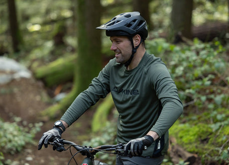 Lazer Jackal KinetiCore - Matte Black - Bicycle Helmets - Dawson Sports