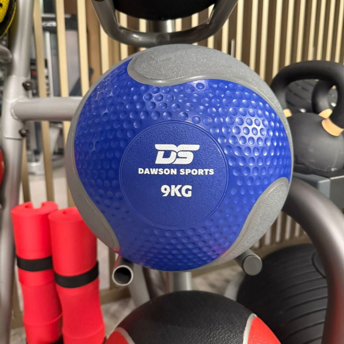 Medicine Ball (7 - 10 KG) - Fitness - Dawson Sports