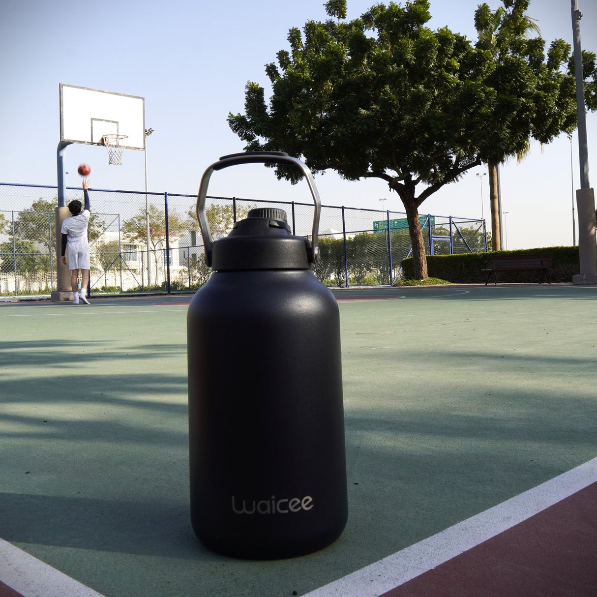 Super Soaka Onyx Black 128OZ / 3.8L - Water Bottles - Dawson Sports