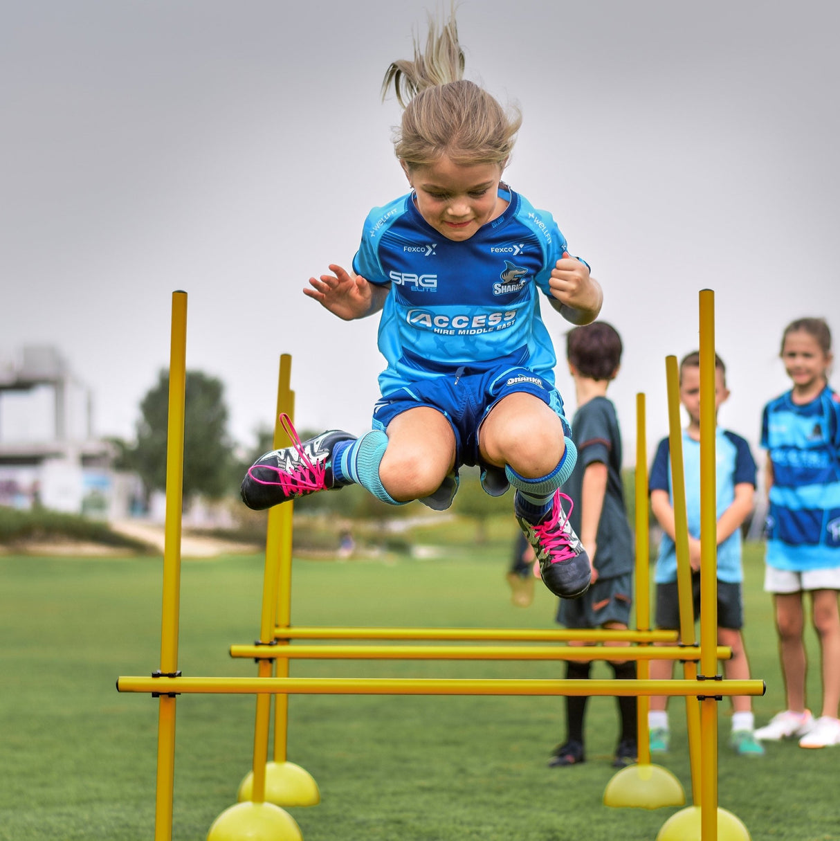 Agility Training Kit (9 Poles, 6 Dome, 6 Connector) - Coaching & Drills - Dawson Sports