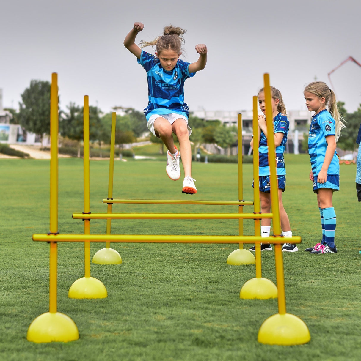 Agility Training Kit (9 Poles, 6 Dome, 6 Connector) - Coaching & Drills - Dawson Sports