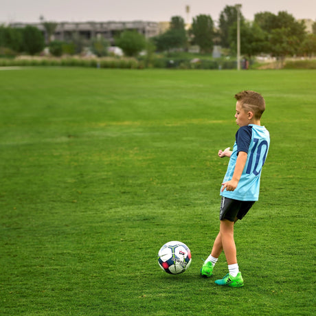 Striker Football Size (3 sizes availablel) - Footballs - Dawson Sports